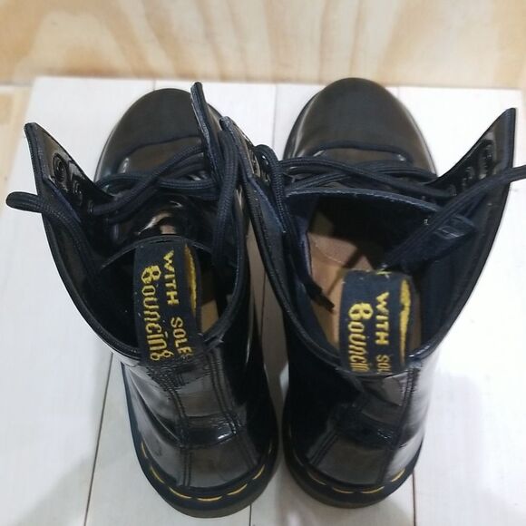 Dr Martens Original Black Patent Leather Lace Up Boot Mens sz 6,Wmn\'s 8 1/2 main image 6